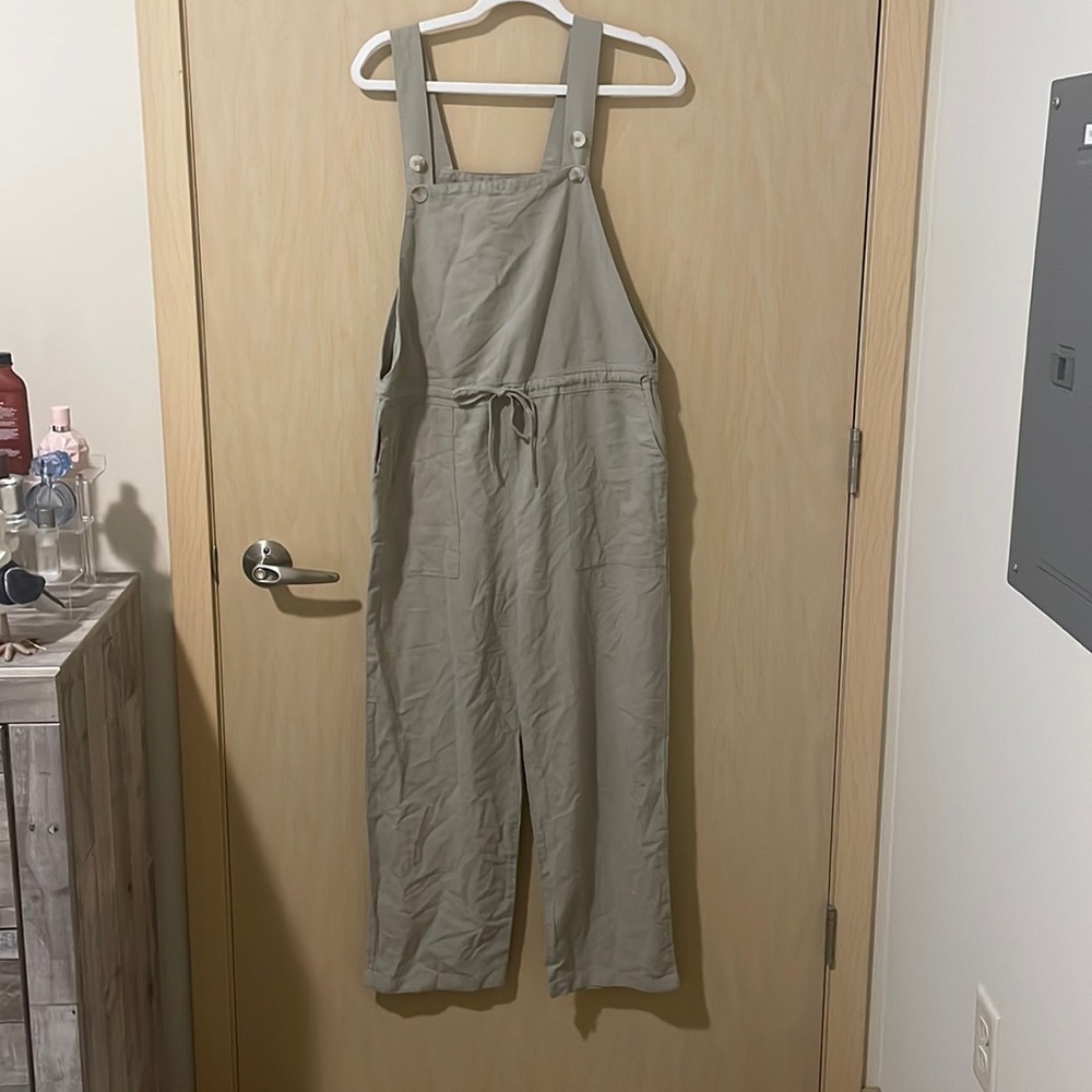 Green jumpsuit